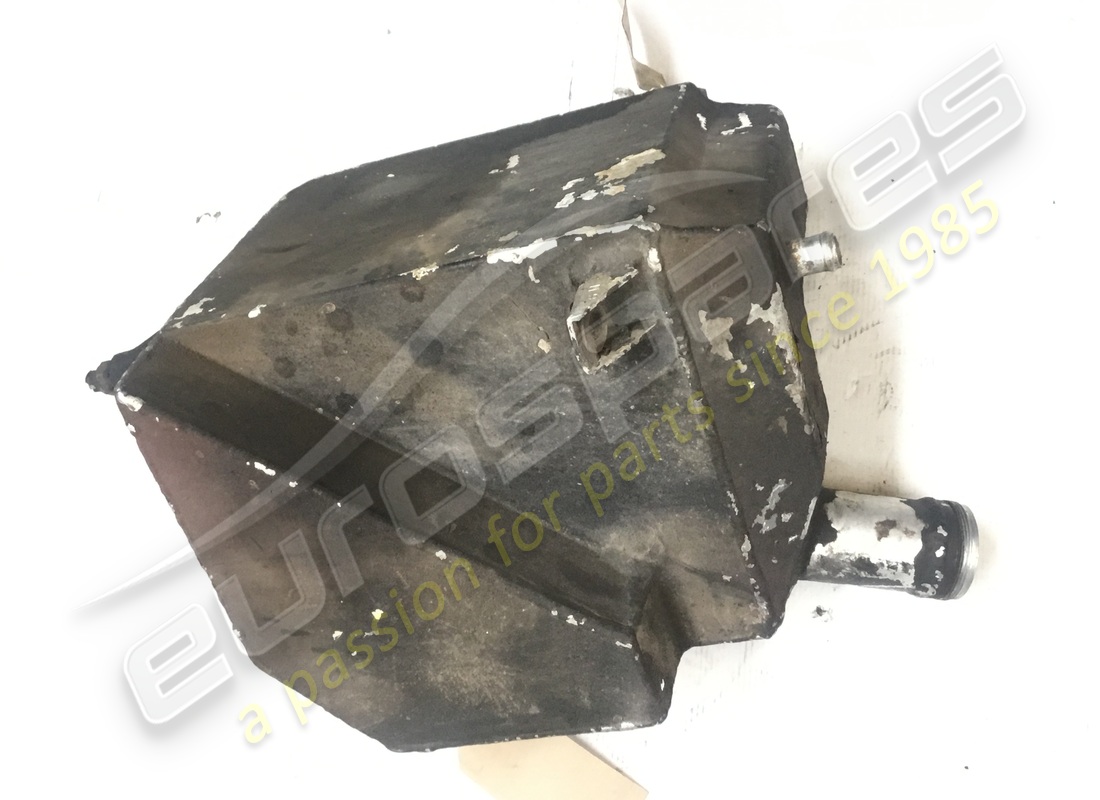 used ferrari oil tank. part number 125517 (2)