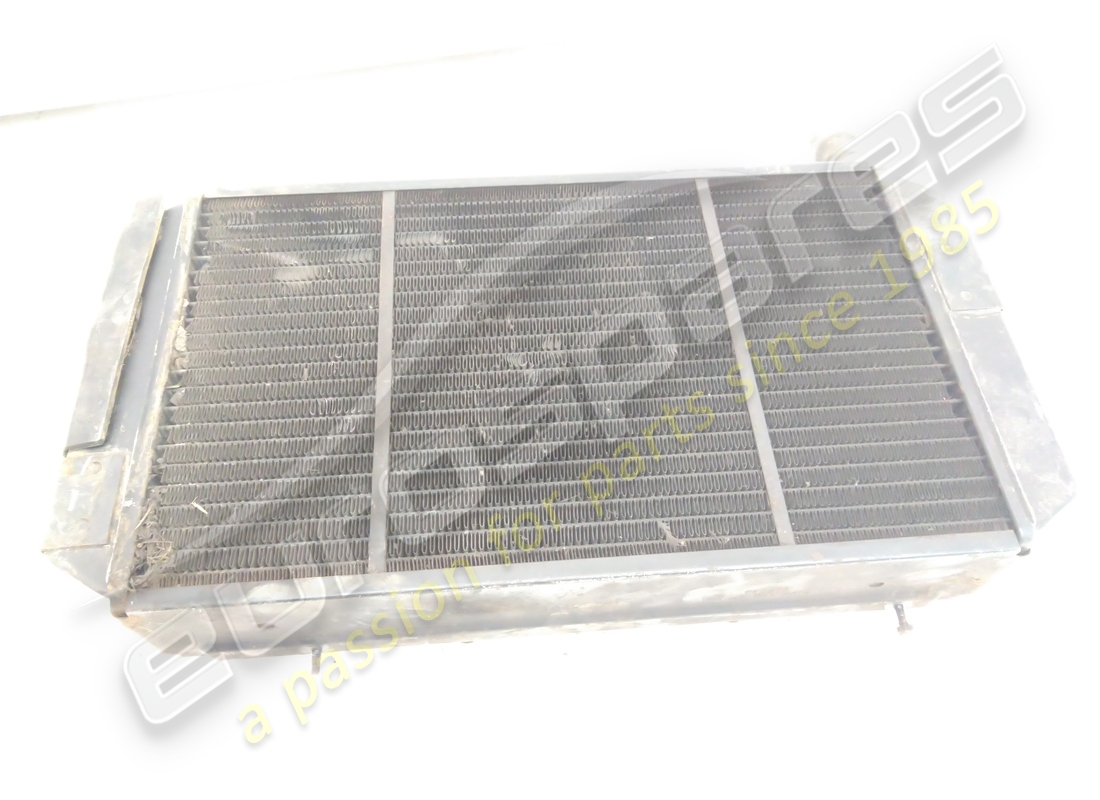 used ferrari lh water radiator. part number 122966 (2)