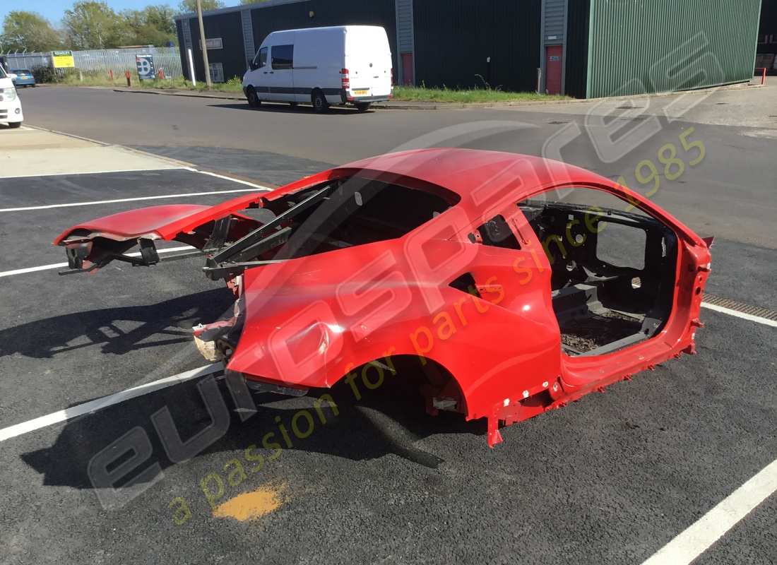 used ferrari complete bodyshell. part number 87260000 (2)