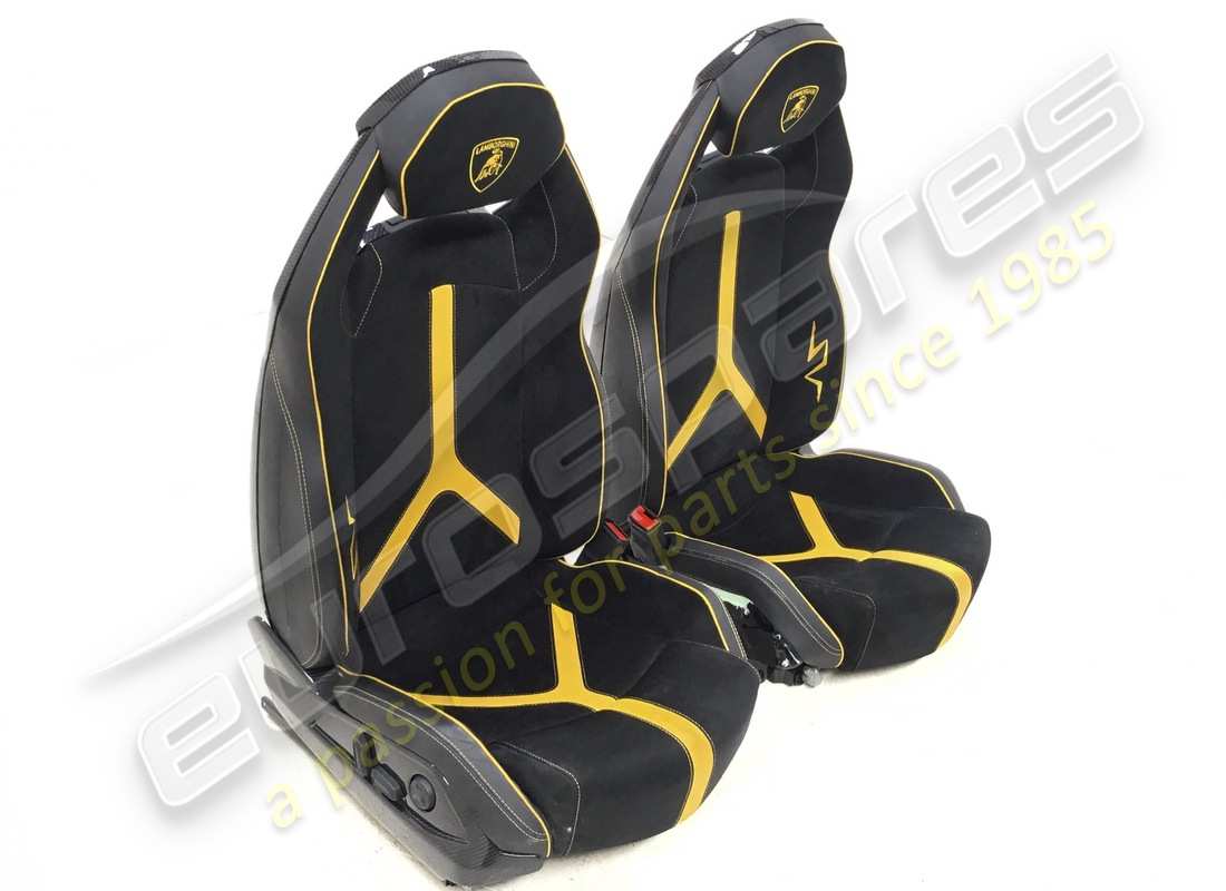 used eurospares aventador sv rhd seats in carbon. part number eap1374061 (2)