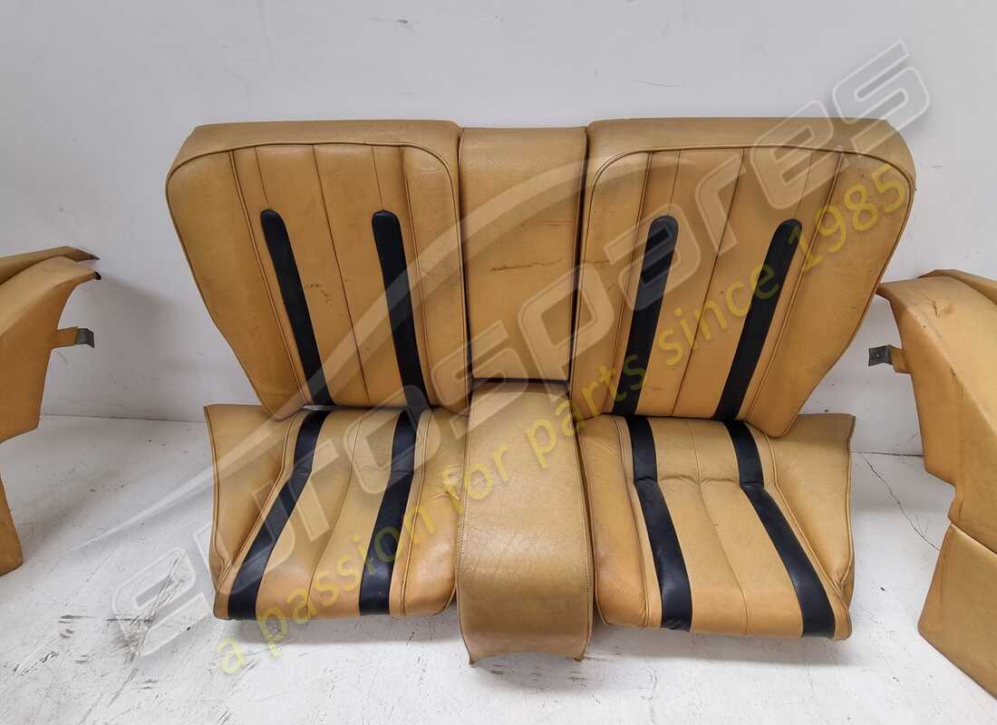 used ferrari complete interior in cream. part number 900114691 (4)