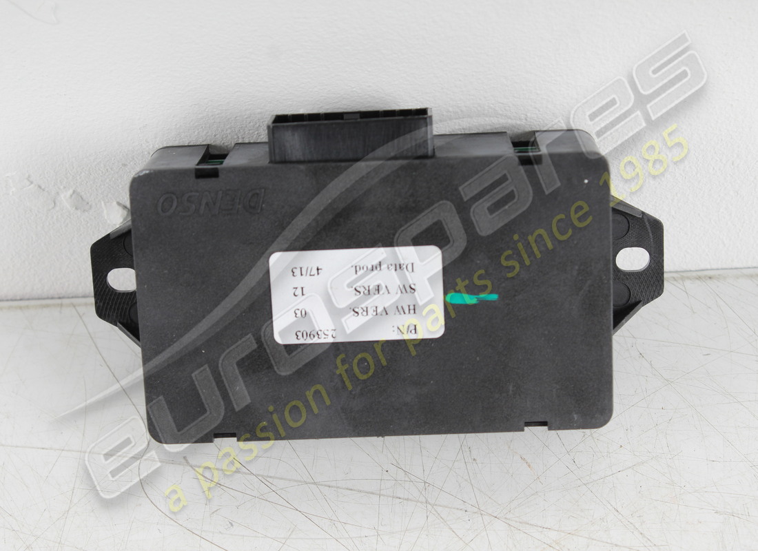 new maserati windshield wiper control unit. part number 253903 (3)