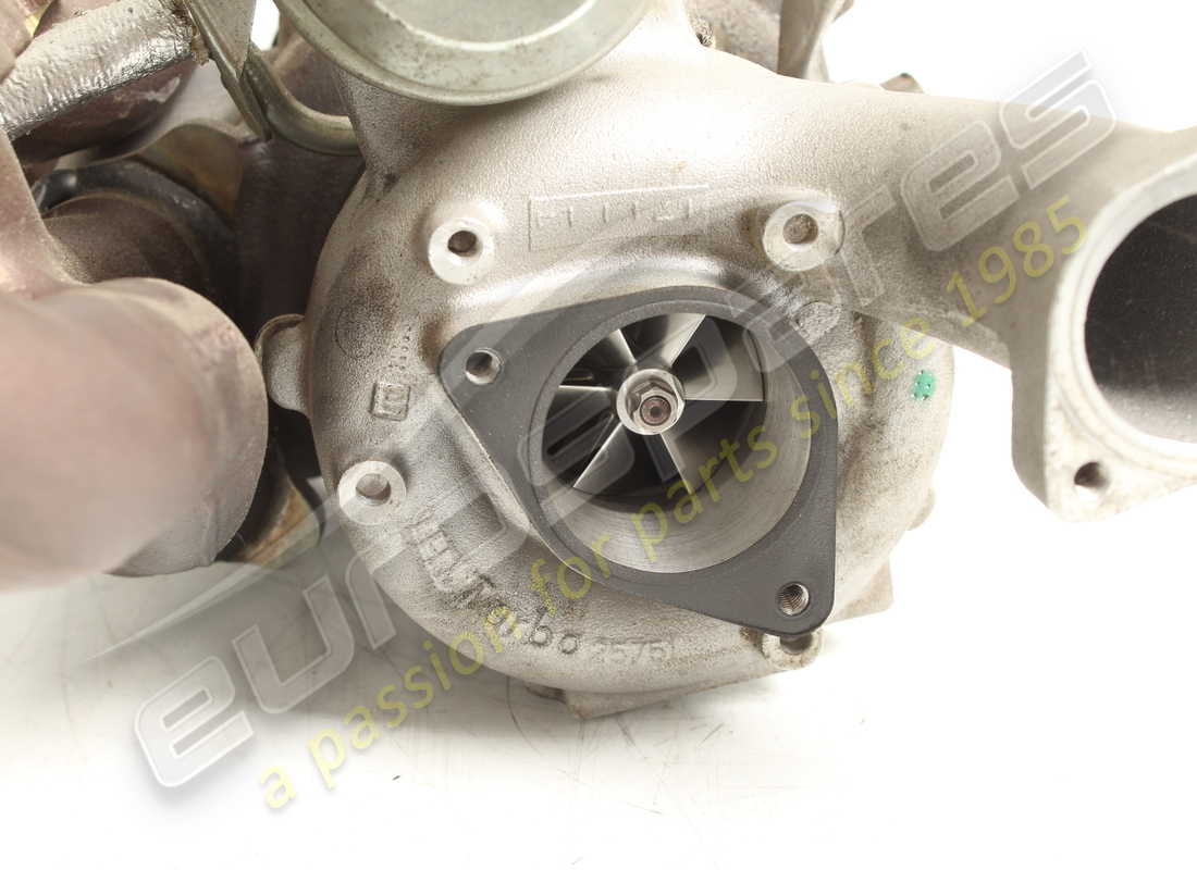 used ferrari rh turbocharger. part number 307672 (3)