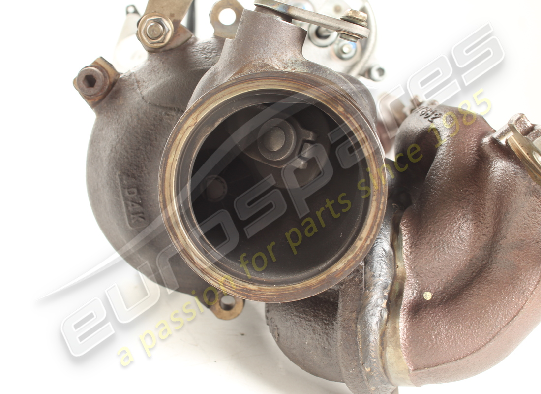 used ferrari rh turbocharger. part number 307672 (3)