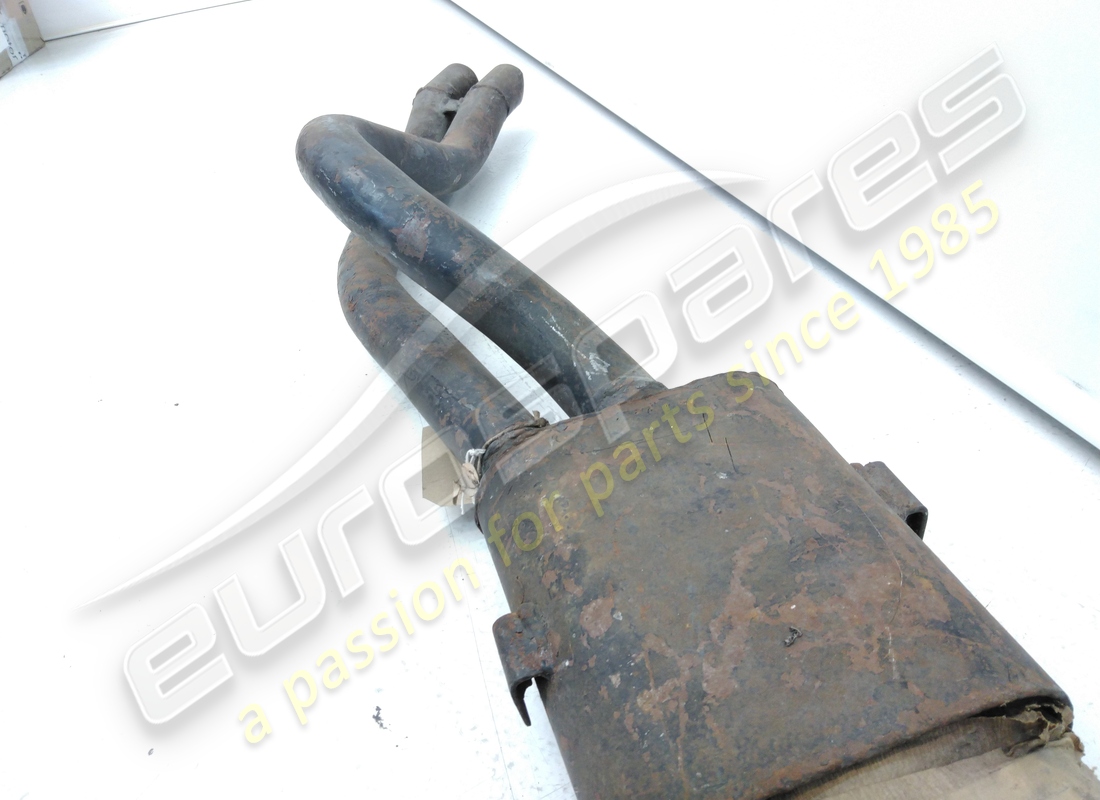 used ferrari central muffler. part number 181794 (2)