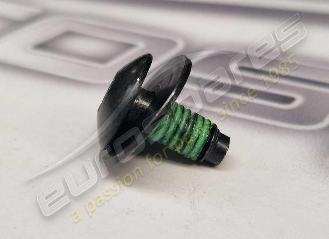 new ferrari screw. part number 82115900 (2)