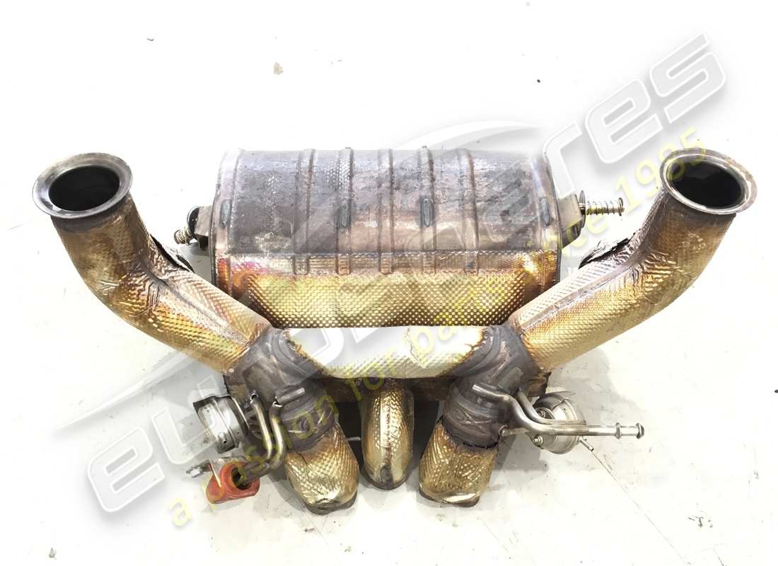 damaged lamborghini muffler senza cat. part number 470251051l (4)