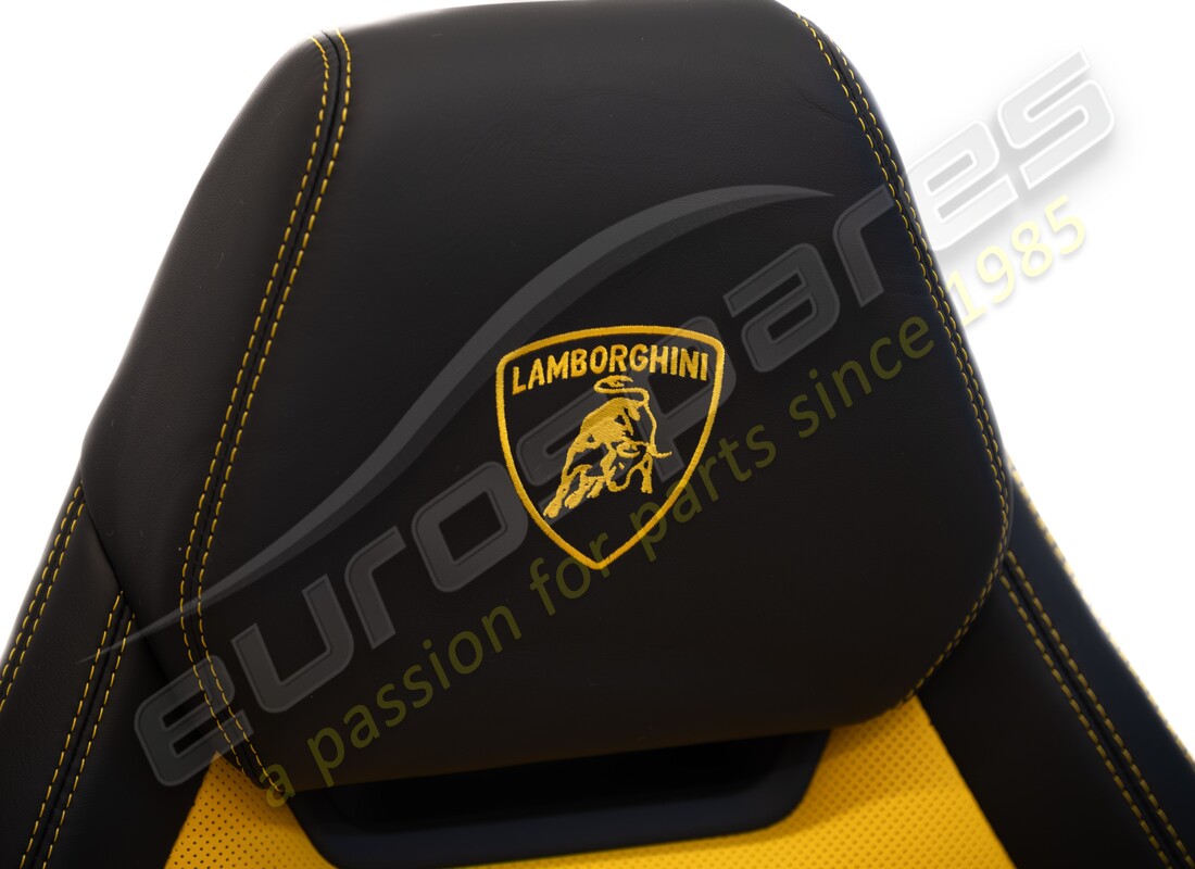 new lamborghini urus rhd rh seat (black/yellow). part number 4ml881032c (5)