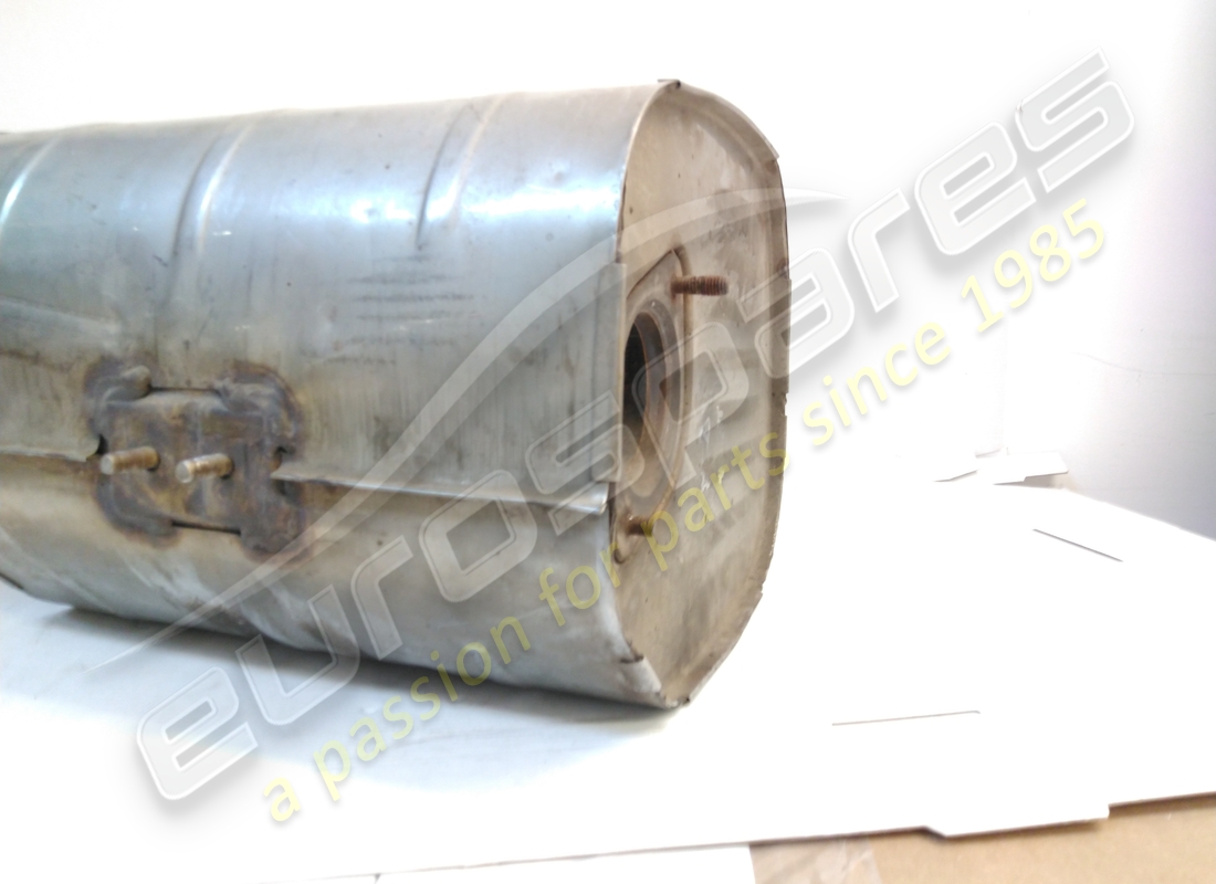 used ferrari lh silencer. part number 167999 (2)