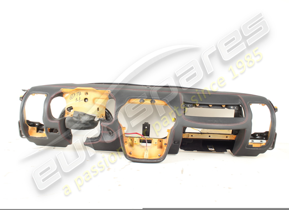 USED Ferrari DASHBOARD . PART NUMBER 676850.. (1)