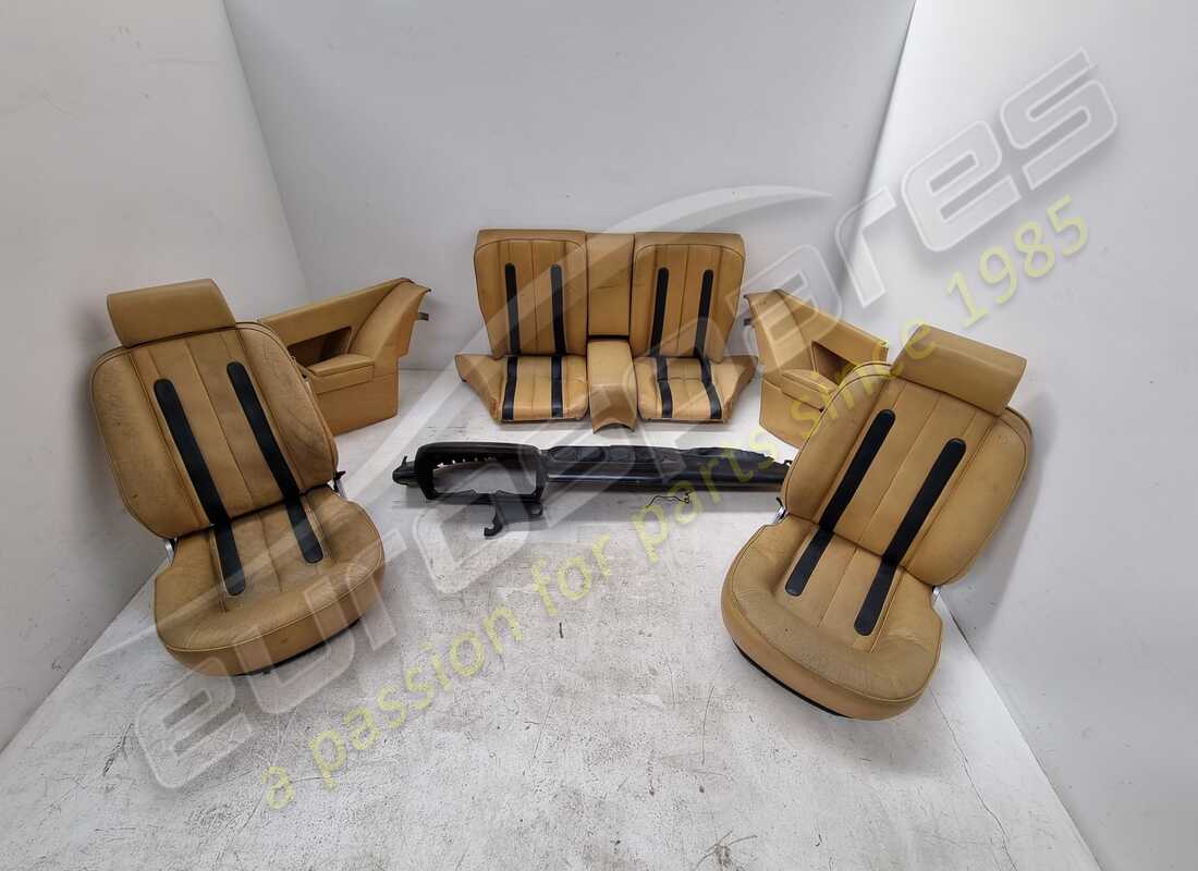 used ferrari complete interior in cream. part number 900114691 (1)