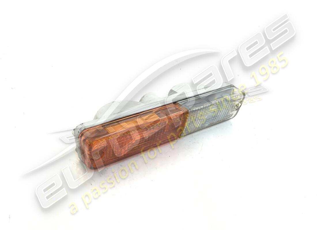 new maserati rh front indicator lamp. part number 313120130 (2)