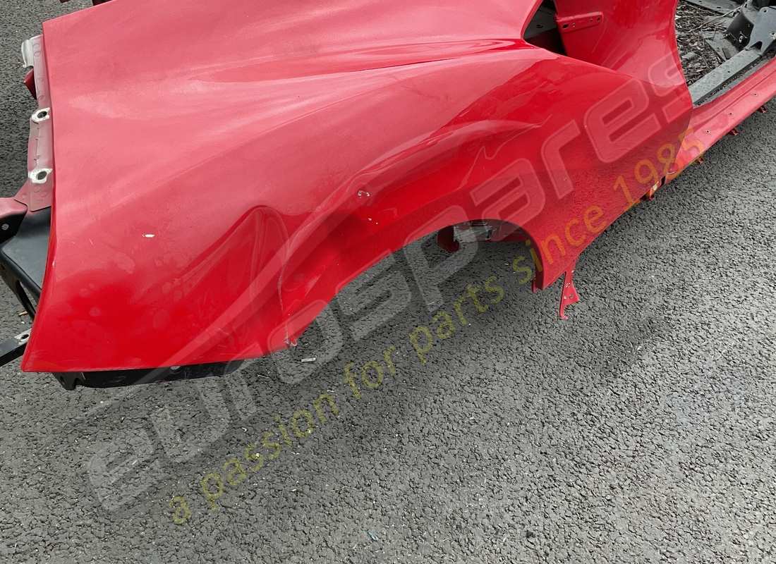 used ferrari complete bodyshell. part number 87260000 (8)