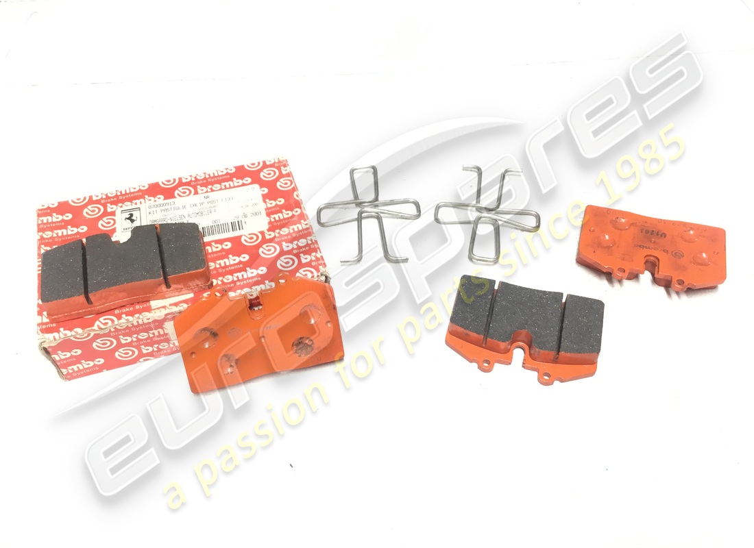 new ferrari rear pad set valid for fiorano. part number 70000913 (1)