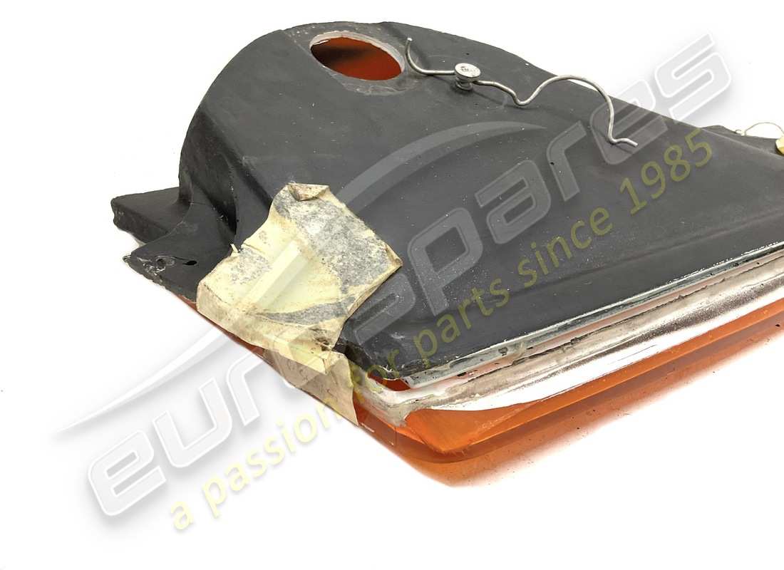 used ferrari lh front indicator lamp (orange lens). part number 50104207 (3)