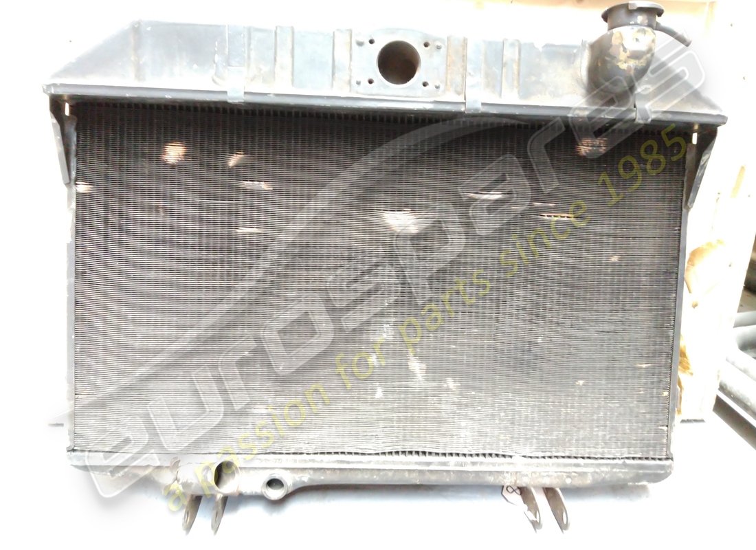 NEW Ferrari RADIATOR 275 GTB4 OE . PART NUMBER 800136 (1)