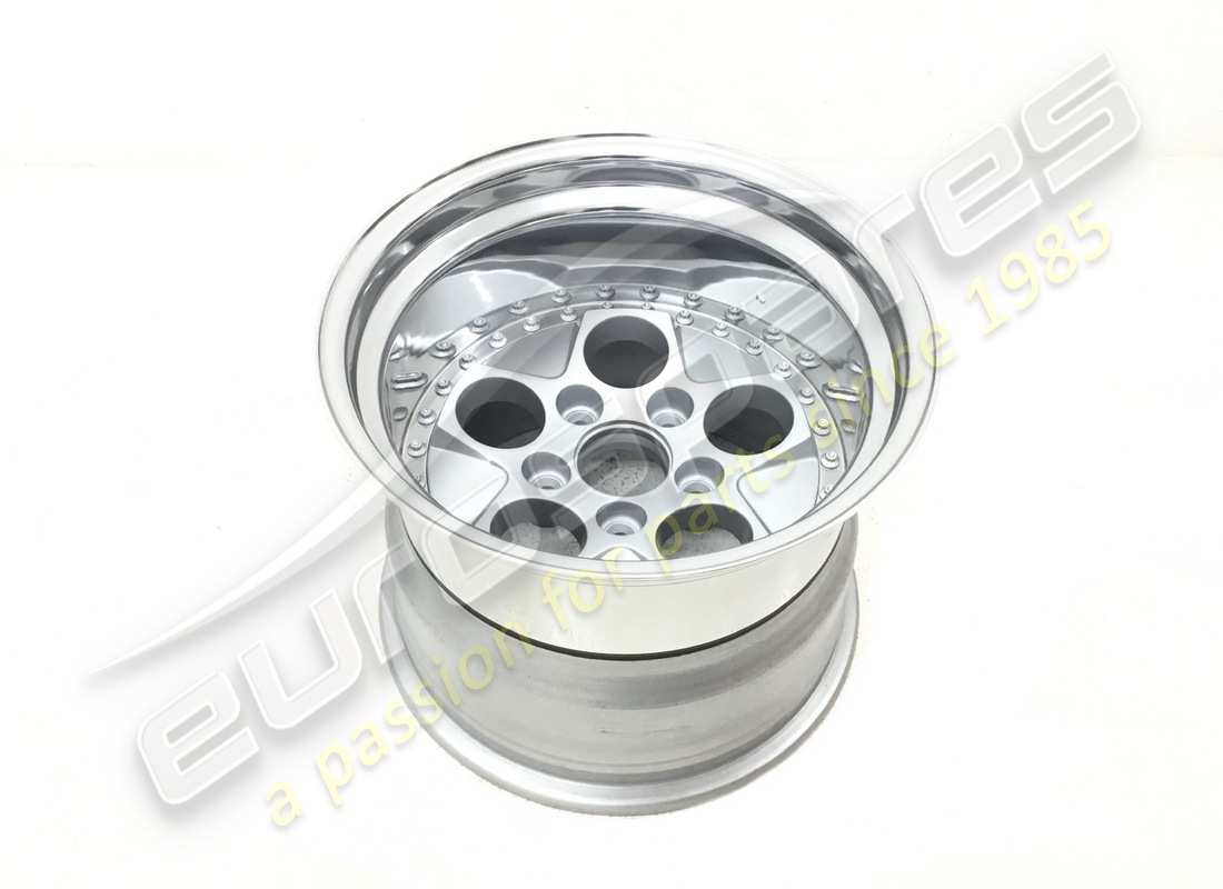 reconditioned lamborghini wheels set. part number 0r1280002 (3)