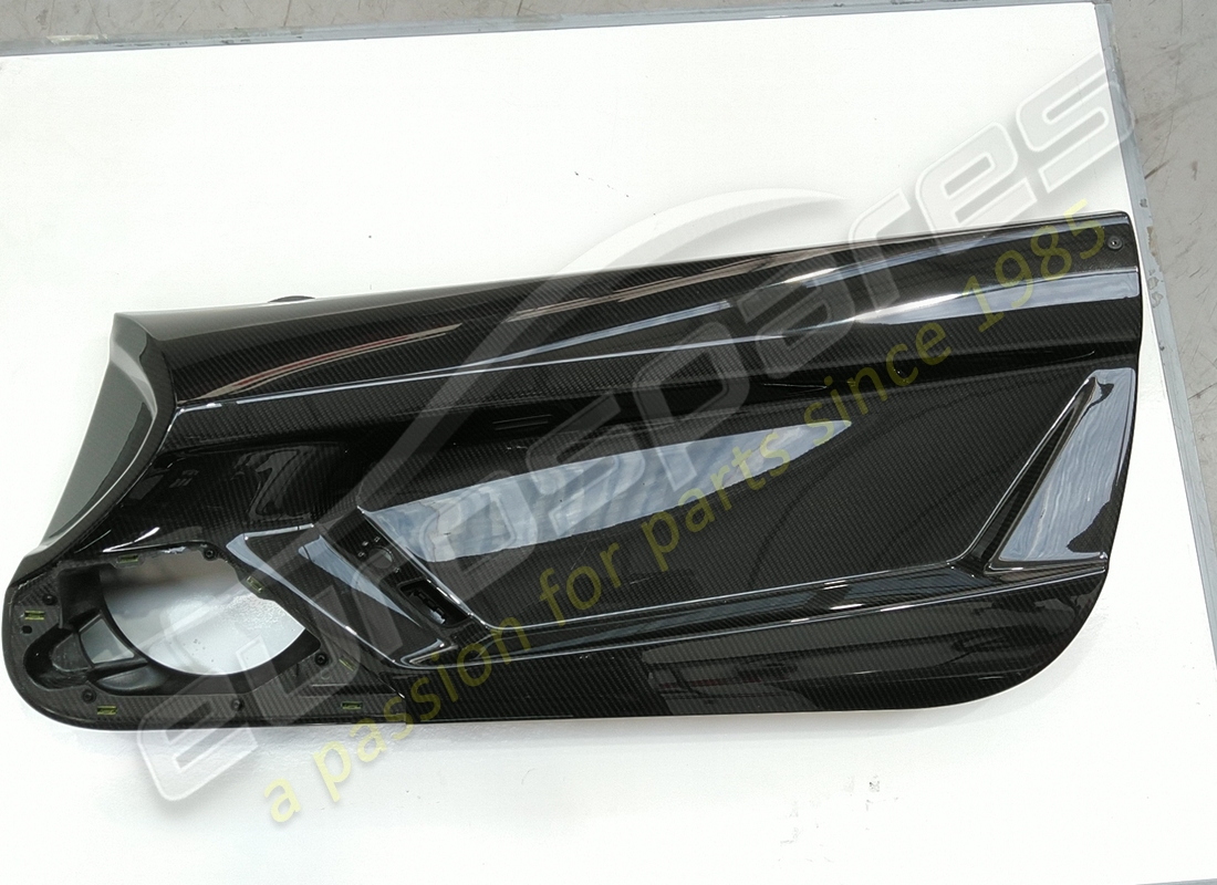 used lamborghini door trim carbon rh rhd part number 472867106p (2)