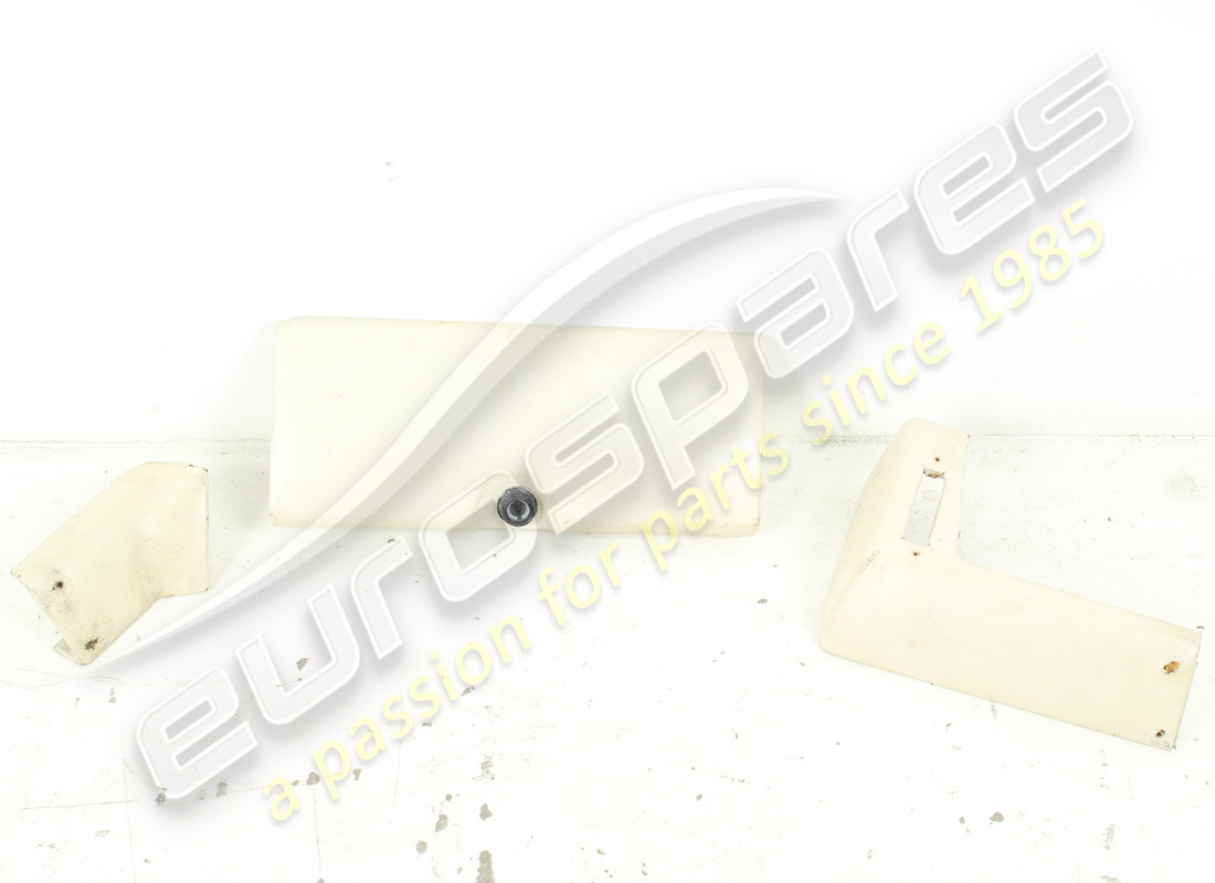 used lamborghini complete interior in cream. part number 001147541 (8)