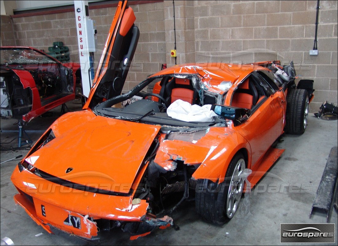 lamborghini murcielago coupe (2003) with 6,200 kilometers, being prepared for dismantling #3