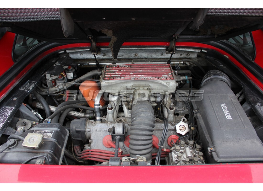 ferrari mondial 3.2 qv (1987) with 33,554 kilometers, being prepared for dismantling #7