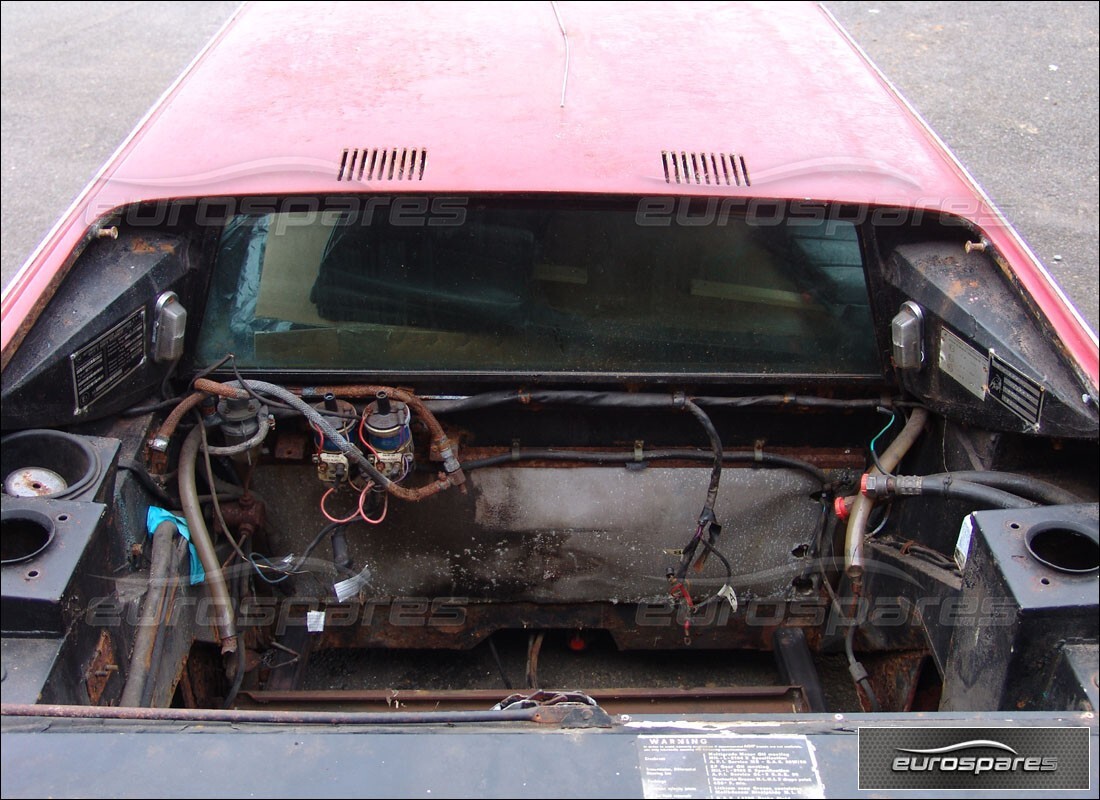 lamborghini urraco p250 / p250s with unknown, being prepared for dismantling #7