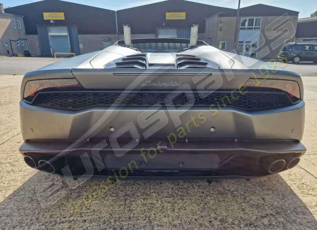 lamborghini lp610-4 spyder (2017) with 21,701 kilometers, being prepared for dismantling #4