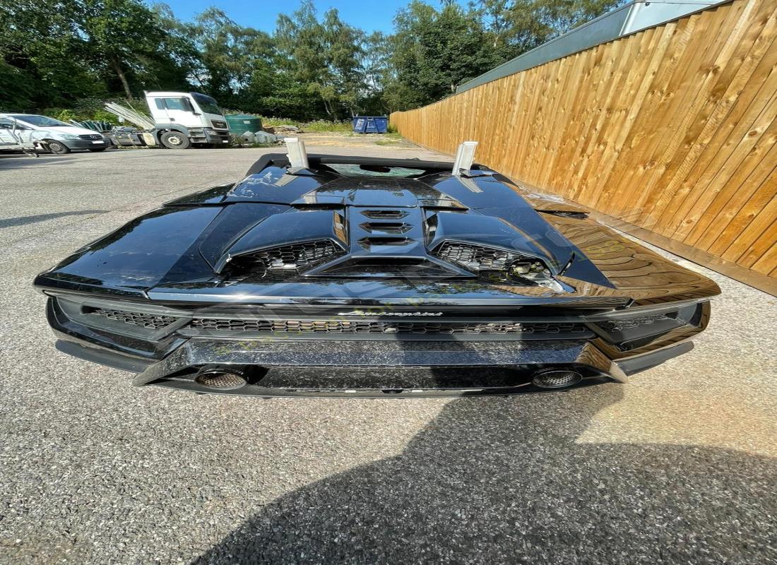 lamborghini performante spyder (2019) with 1,589 miles, being prepared for dismantling #3