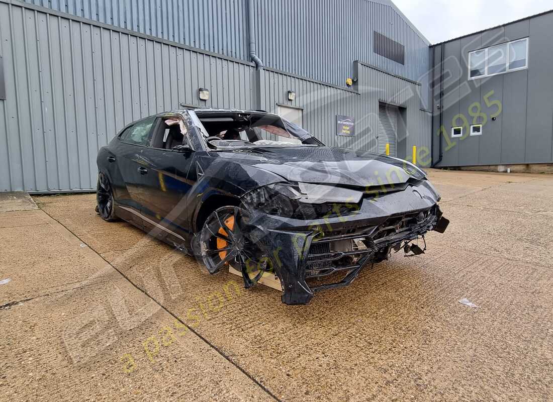 lamborghini urus (2020) with 7,343 miles, being prepared for dismantling #7