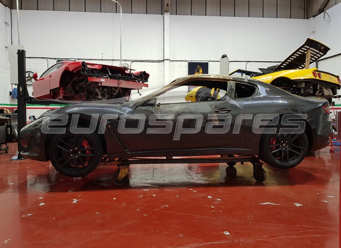 maserati granturismo mc stradale (2011) with 14,000 kilometers, being prepared for dismantling #2