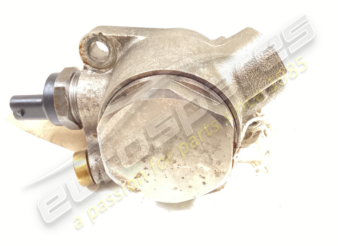 used lamborghini fuel pump. part number 07l127026t (2)