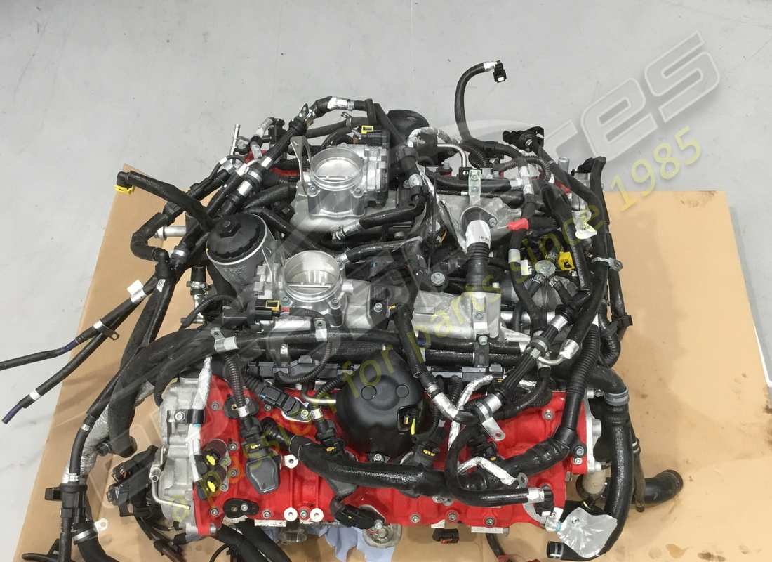 used ferrari 488 pista engine. part number 985000295 (4)