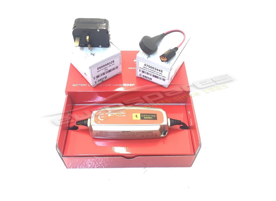 new ferrari battery charger kit (uk plug). part number 70003485 (1)