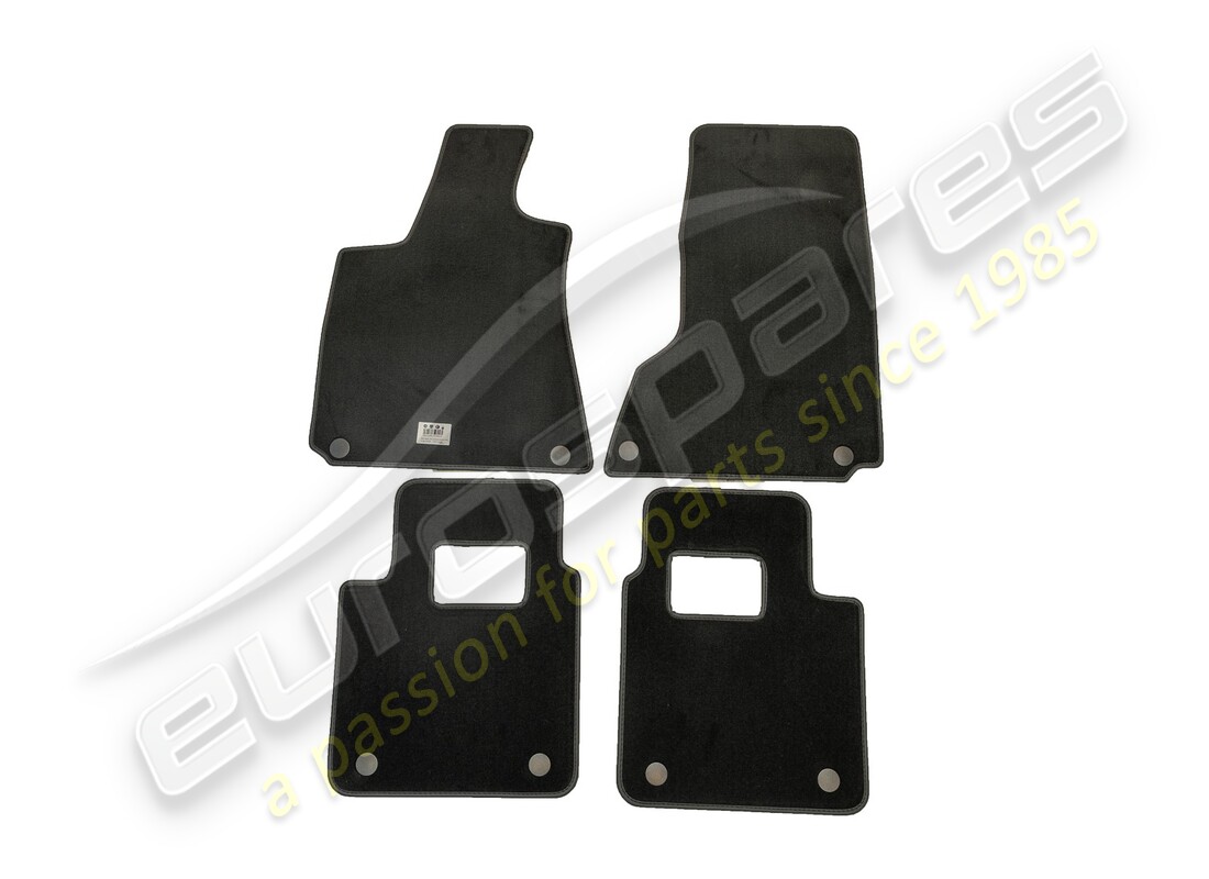 new maserati kit sovratapp.+fissaggi nero. part number 673004104 (1)