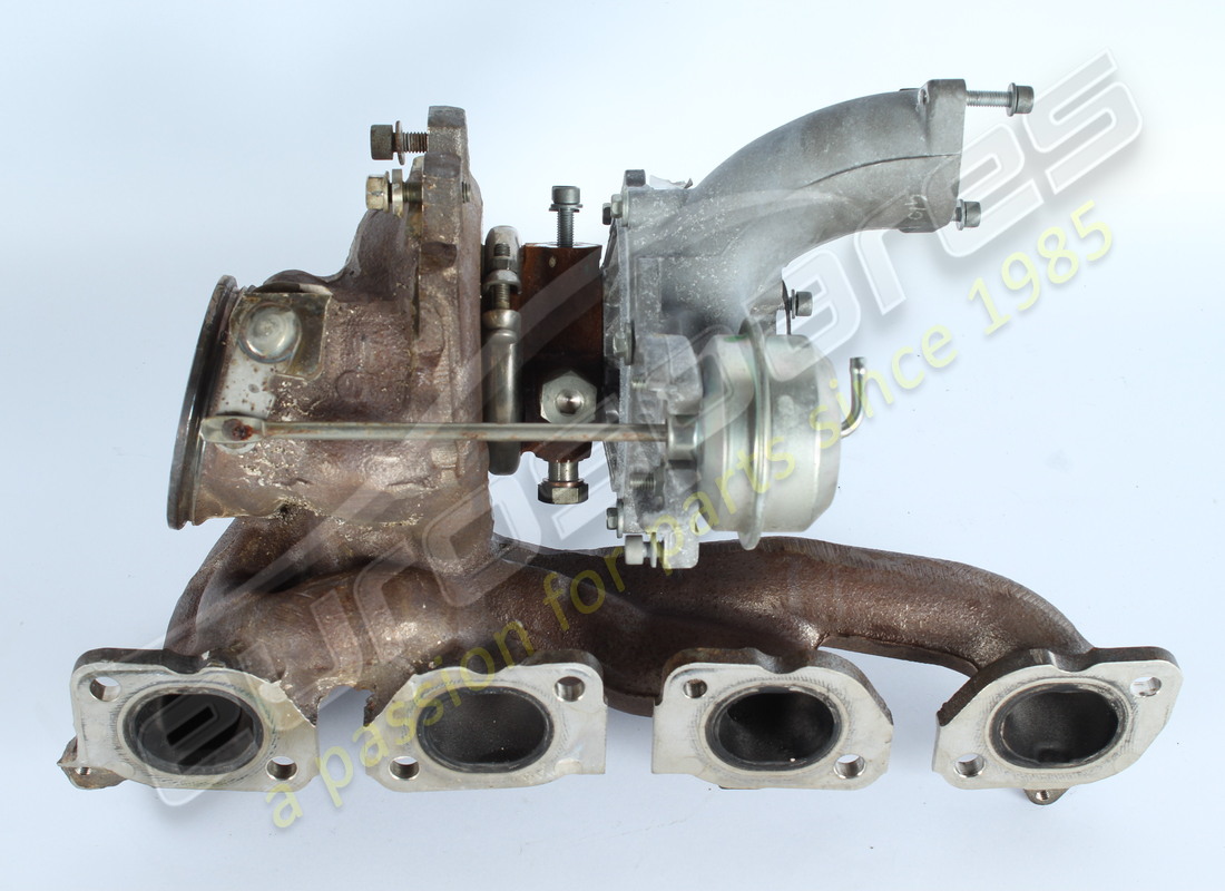 used ferrari rh turbocharger. part number 881803 (3)