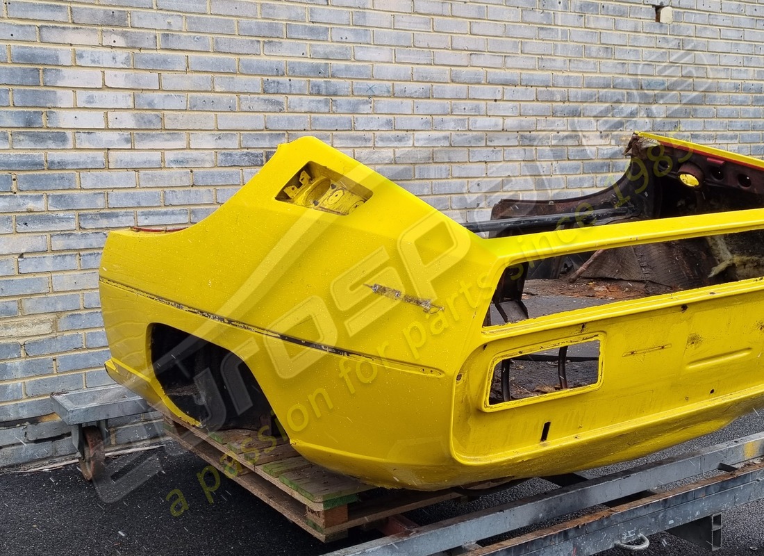 used lamborghini chassis/body. part number lespcha001 (2)