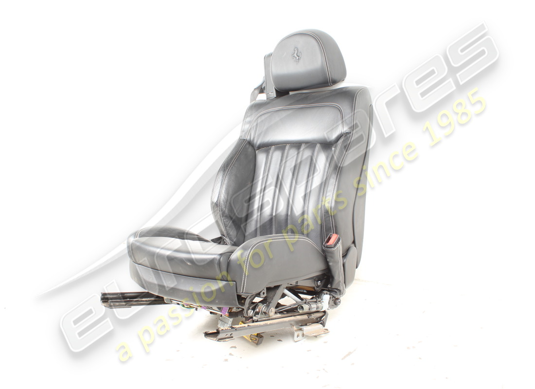 damaged ferrari rhd rh seat. part number 67847204 (2)