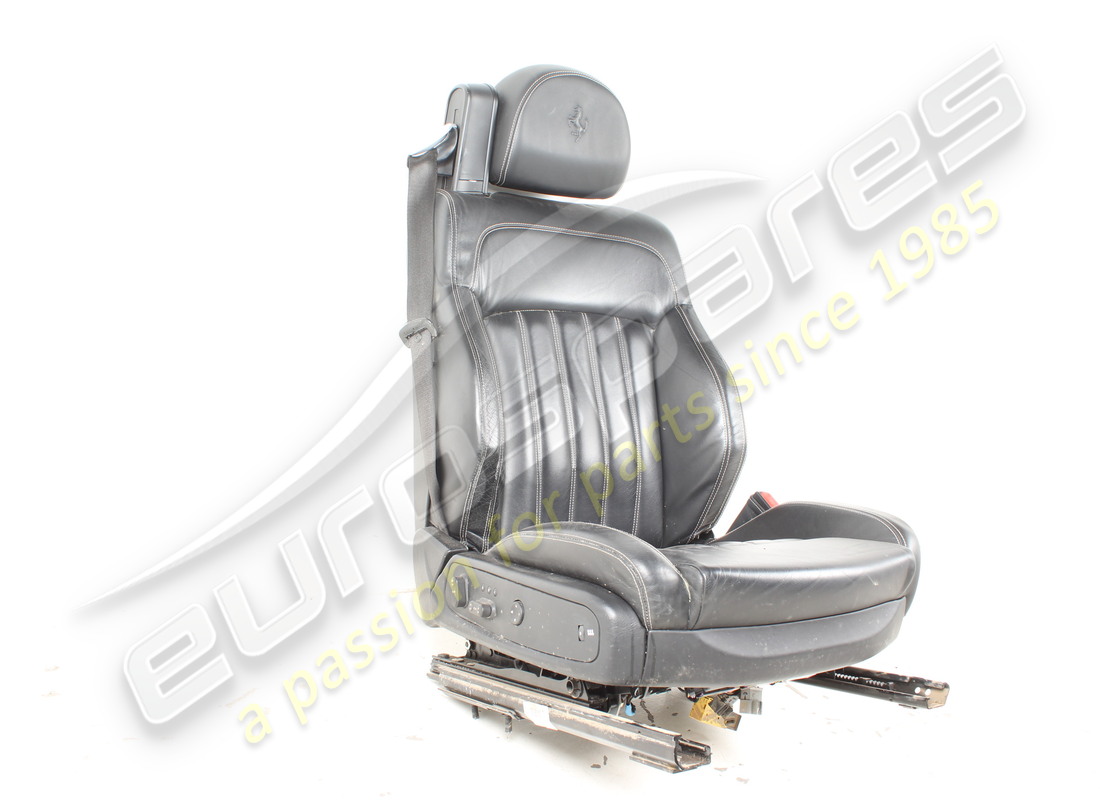 damaged ferrari rhd rh seat. part number 67847204 (3)