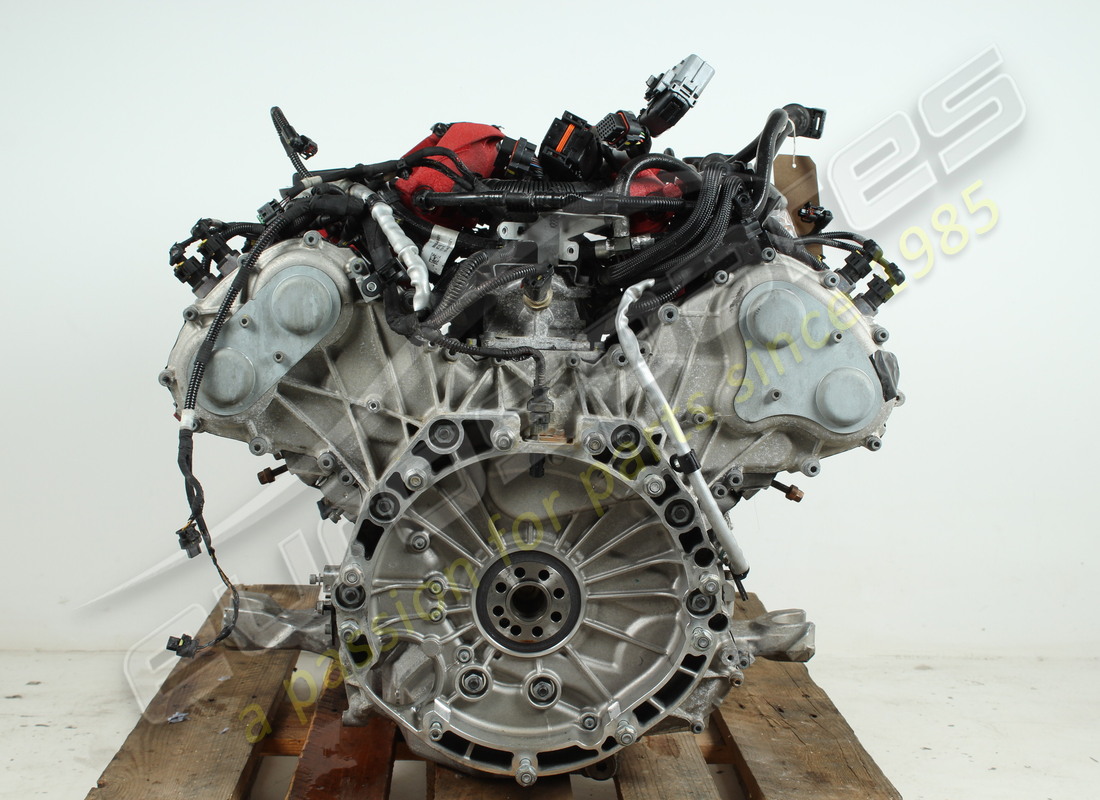 used ferrari portofino engine. part number 985000347 (2)