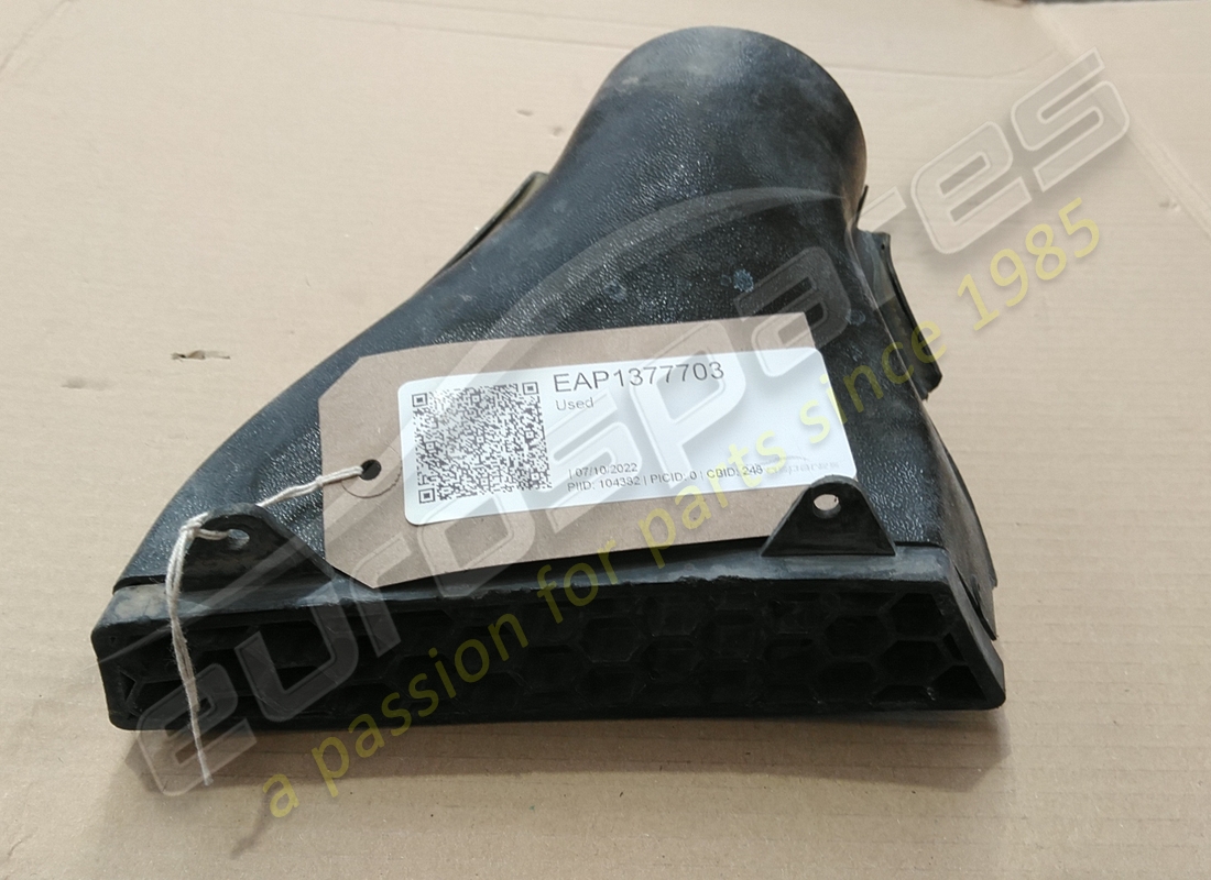 used eurospares air duct & louver. part number eap1377703 (1)