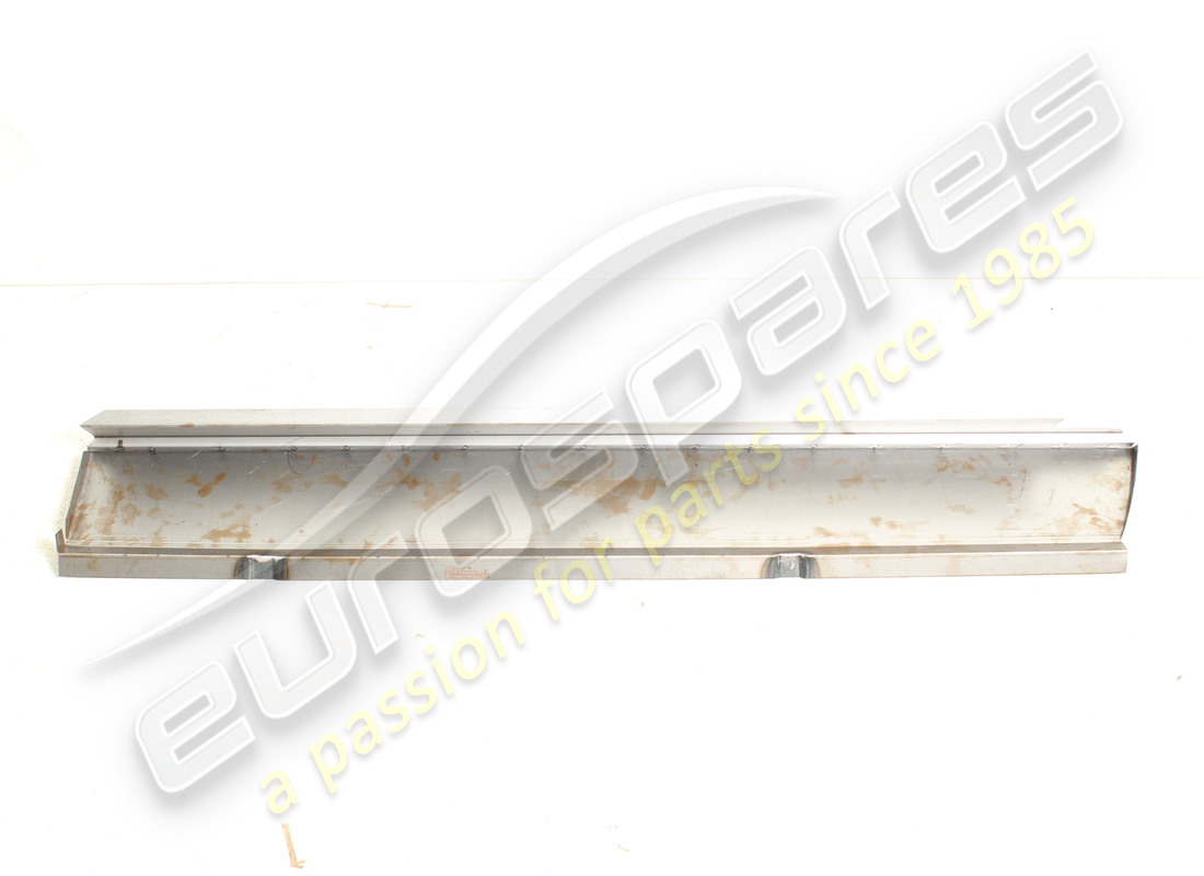 new eurospares lh door sill. part number 40156002 (2)