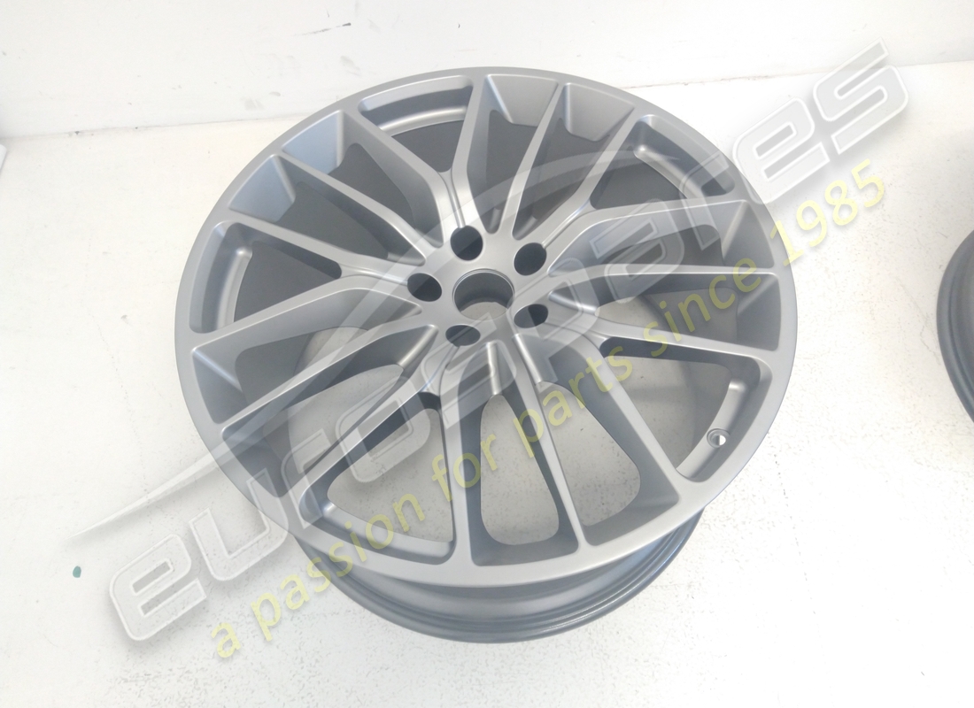 reconditioned eurospares maserati vesuvio wheel set (21 inch). part number eap1384191 (4)