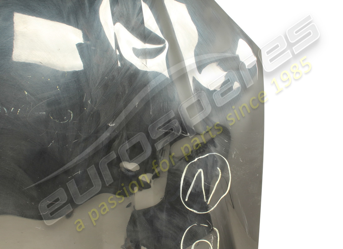 damaged lamborghini hood. part number 4ml823029 (2)