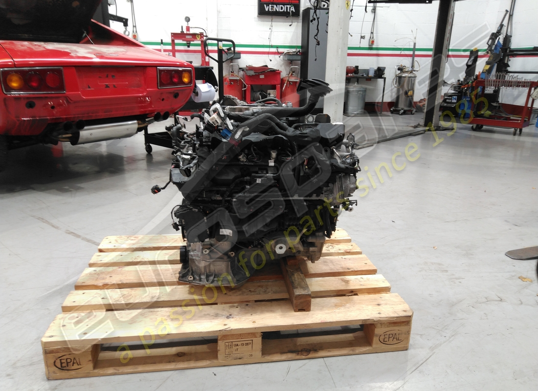 used lamborghini urus engine. part number 0p2100021s (2)