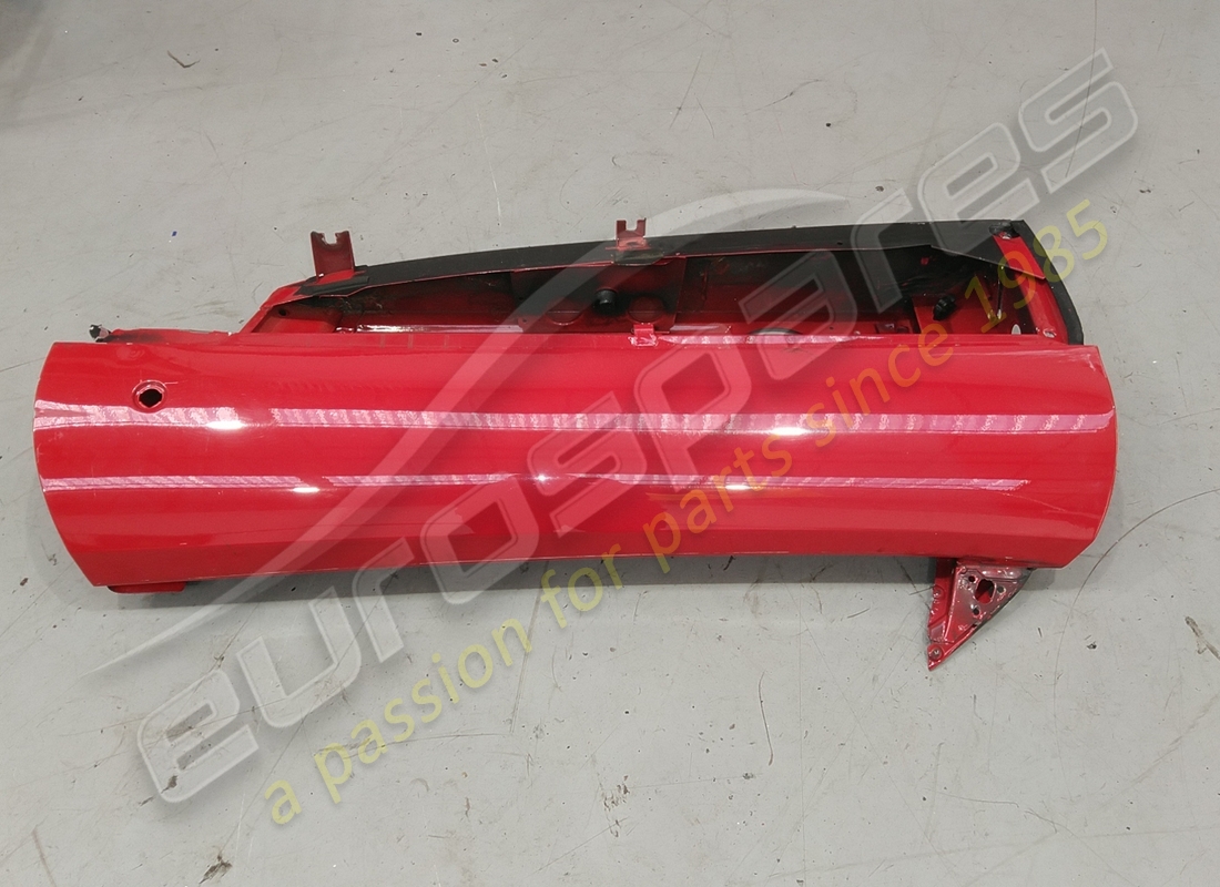 DAMAGED Ferrari LH DOOR . PART NUMBER 63538700 (1)