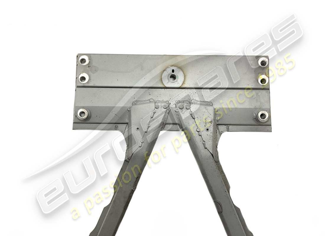 damaged ferrari engine subframe. part number 985278223 (3)