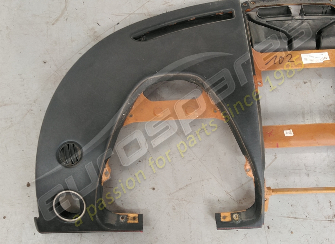 used eurospares top part of dash . (comes with airbag unit) no airbag. part number eap1384176 (3)