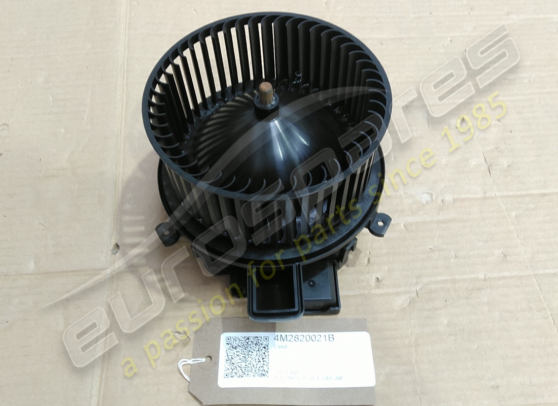 used lamborghini fan. part number 4m2820021b (2)