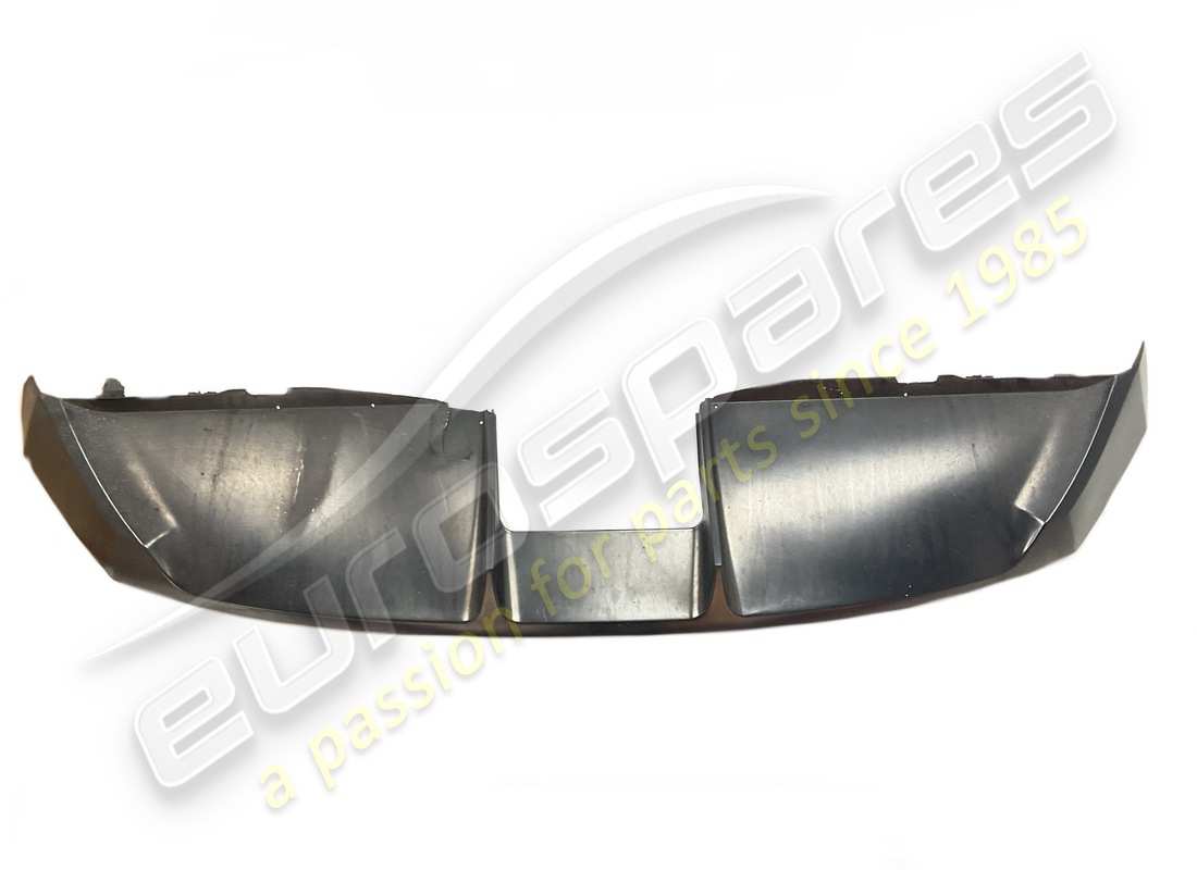 damaged lamborghini cover, lower bumper. part number 400807527 (1)