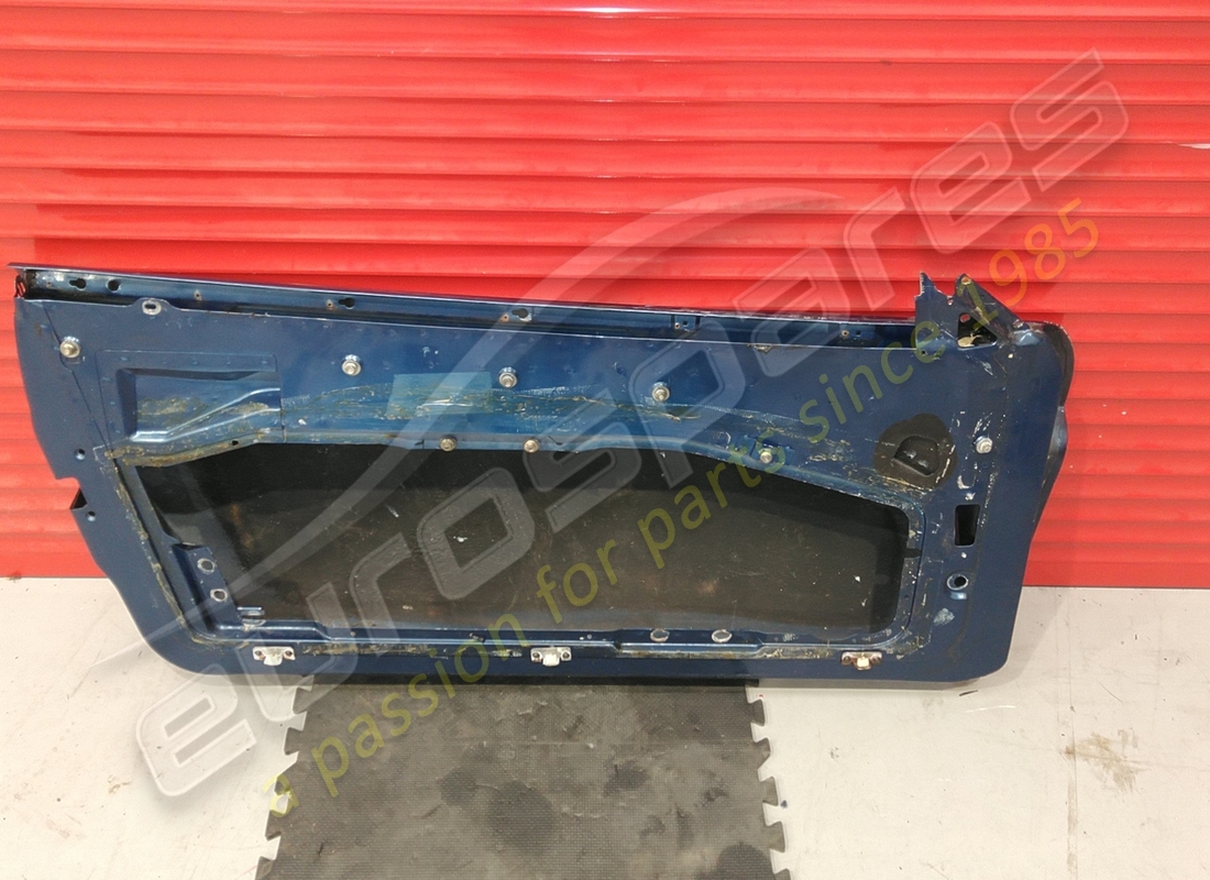 used ferrari lh door. part number 63481700 (2)